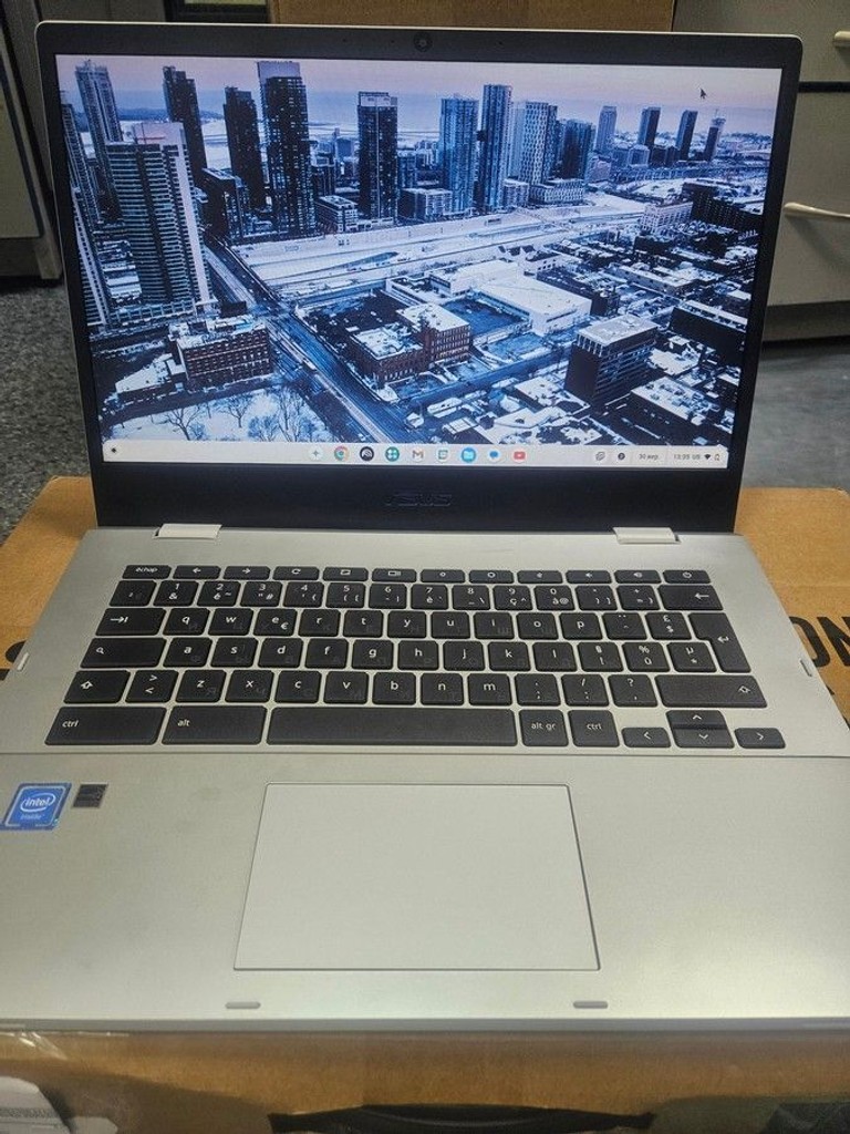 Купить Asus 14/celeron n3350 ddr3/8gb ddr3/hdd *відсутній/ssd 64 gb/*інтегрована Б/У