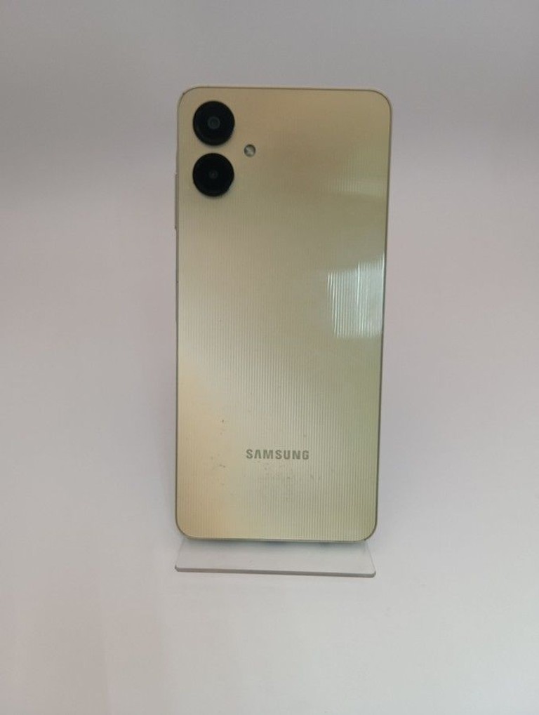 Оголошення Samsung galaxy a06 4/128gb Б/У