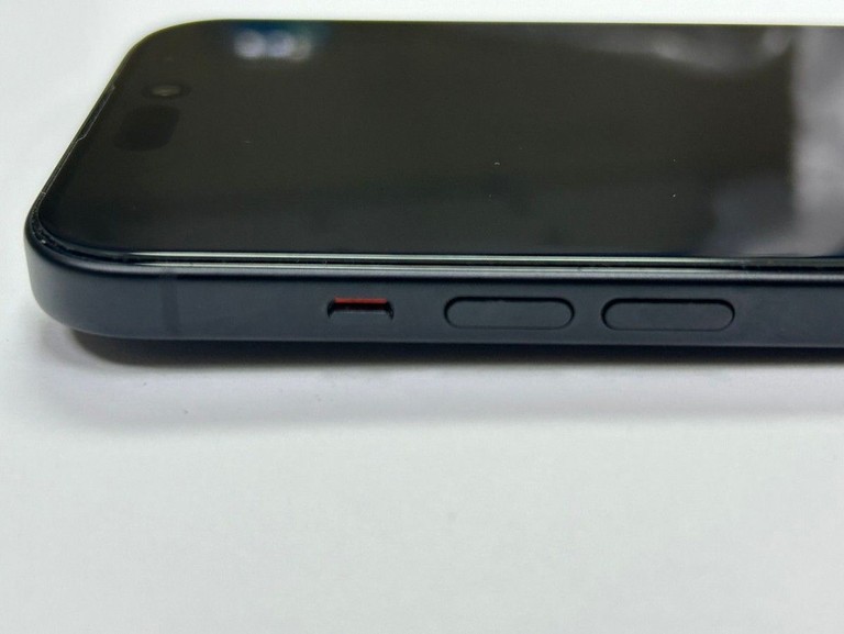 Apple iPhone 15 128GB Green Код:01-201147580. Зображення 10
