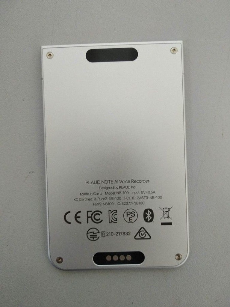 Дешиво Plaud Note ChatGPT Empowered AI Voice Recorder Navy Blue (NB-100-NB) с ломбарда