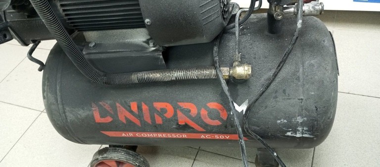 Дешево Dnipro-m AC-50 V з ломбарду