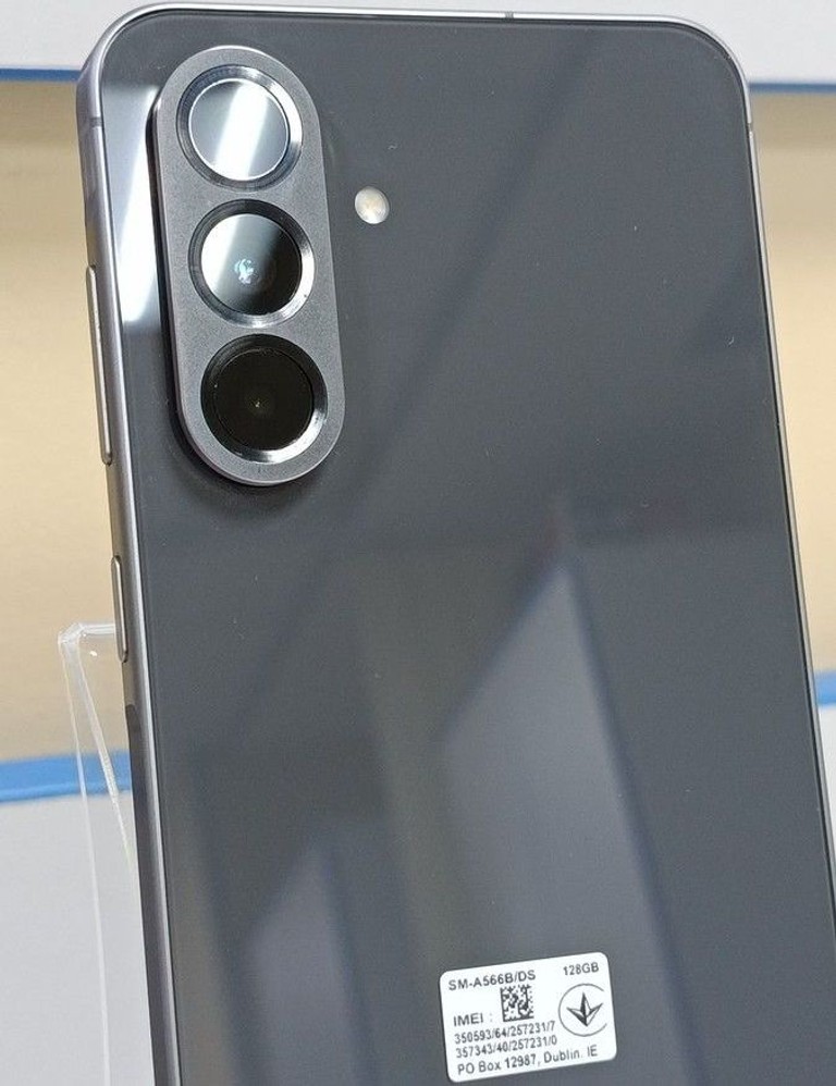 Розпродаж Samsung galaxy a56 5g 8/128gb, продавець Техноскарб