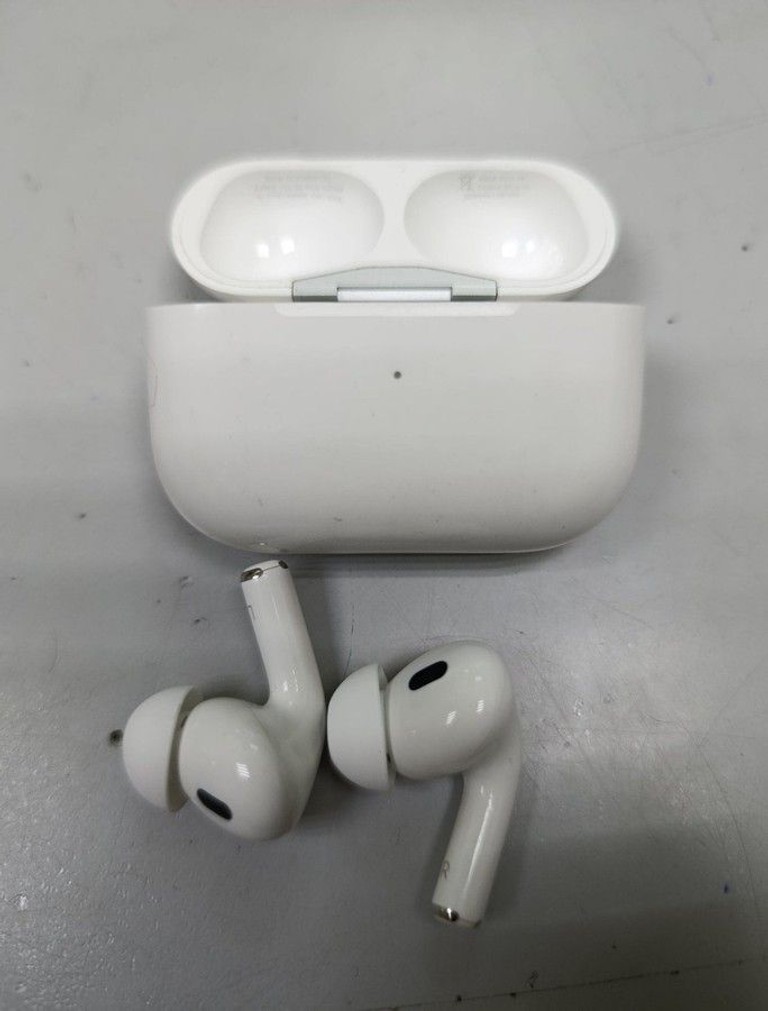 Объявление Apple airpods pro 2nd generation with magsafe charging case usb-c Б/У