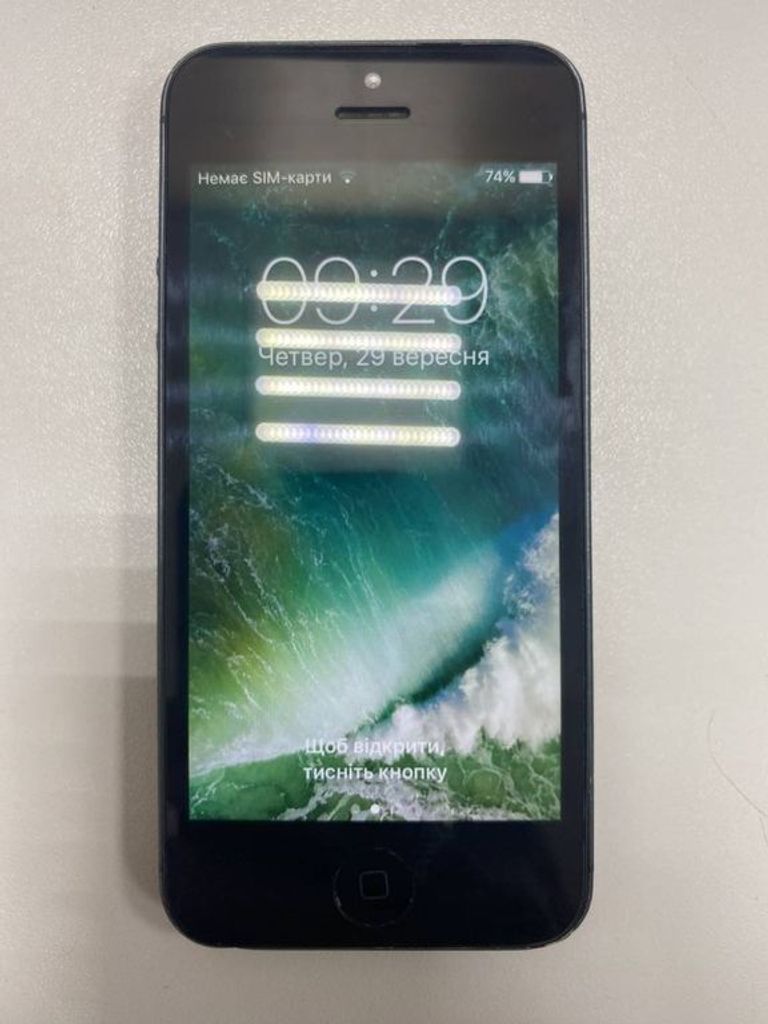 Купити Apple iphone 5 16gb Б/У