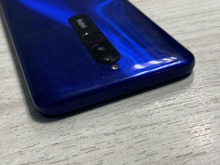 Дешево Xiaomi Redmi 8 4/64GB Blue з ломбарду