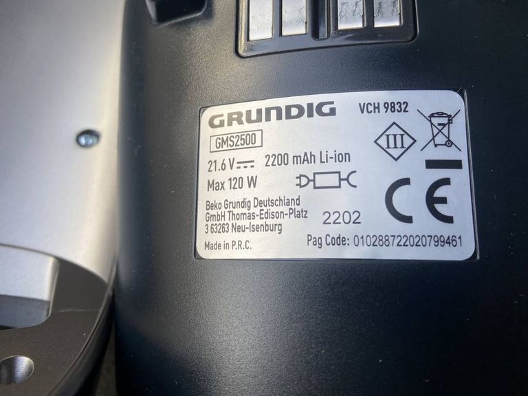 Grundig VCH 9832