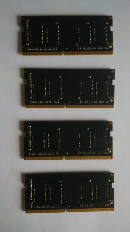 Купити Пам'ять для серверів Micron 4 GB DDR4 2400 MHz