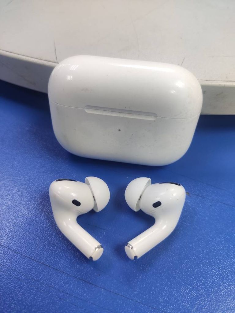 Apple AirPods Pro (MWP22)