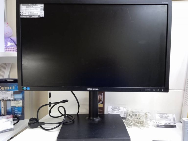 Samsung s24e650pl