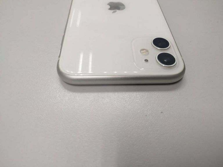 Apple iphone 11 64gb Код:01-200459871. Изображение 6