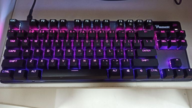 Дешиво Steelseries apex pro tkl 2023 с ломбарда