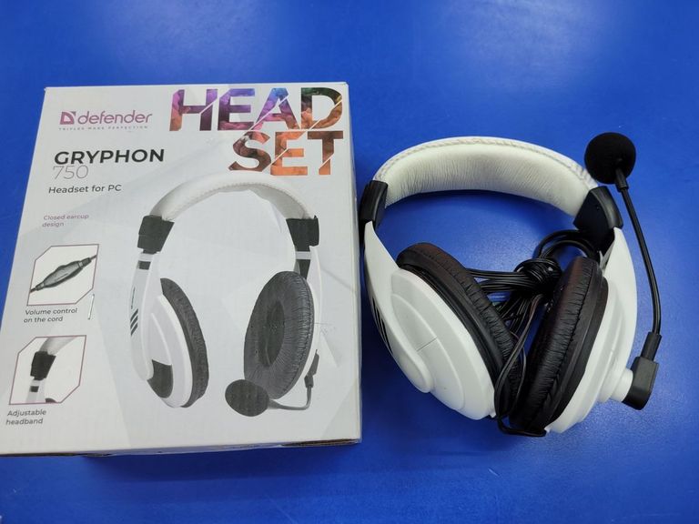 Купить Gryphon 750 Б/У