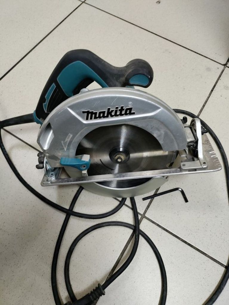 Купить Makita HS7601 Б/У