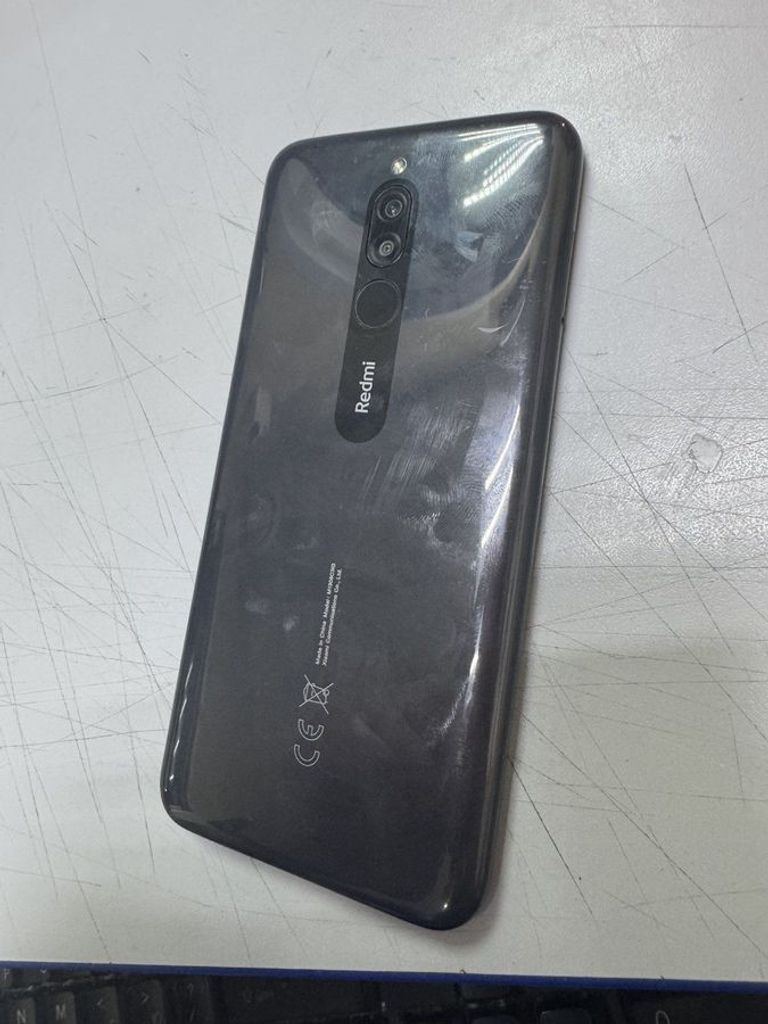 Дешево Xiaomi Redmi 8 3/32GB Black з ломбарду