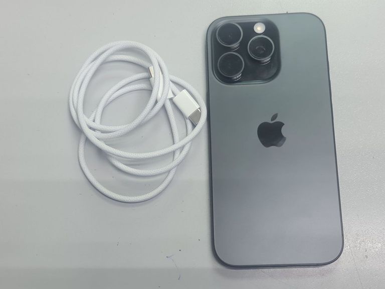 Розпродаж Apple iphone 16 pro 256gb, продавець Техноскарб