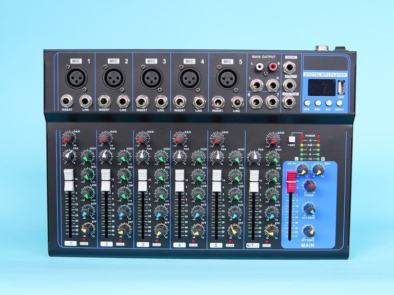 Дешиво Недорого Новий! Мікшер, dj пульт. Professional. 7 канальний. с ломбарда