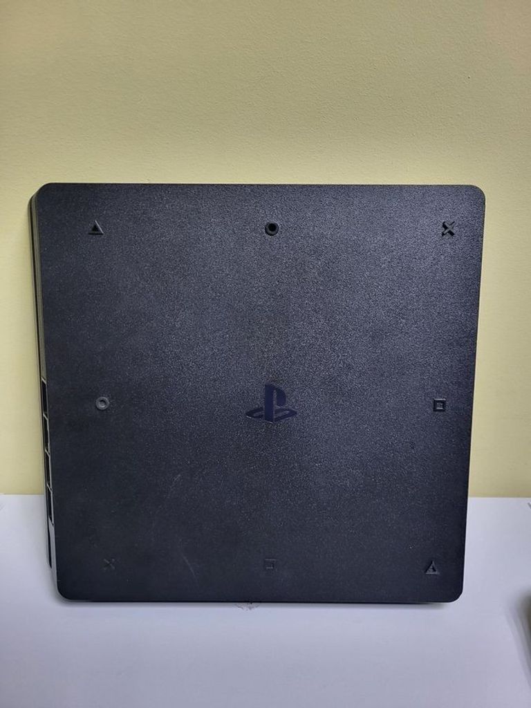 Объявление Sony playstation 4 slim 1tb Б/У
