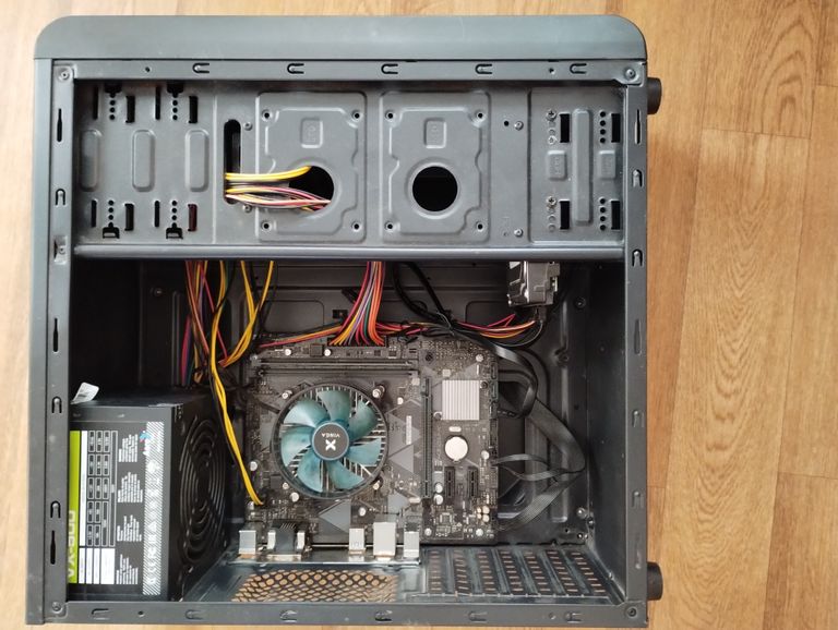 Объявление Pentium G5400 ddr4 8gb 2400mhz;500GB 500W Б/У