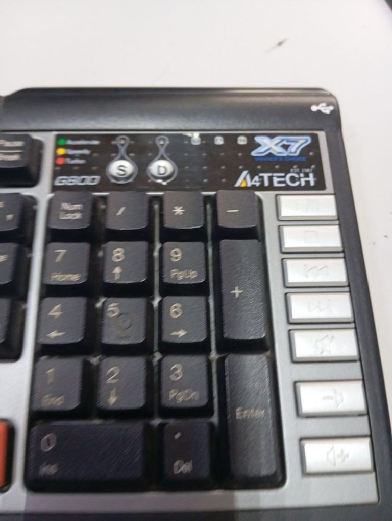 Дешево A4tech X7 G800 з ломбарду