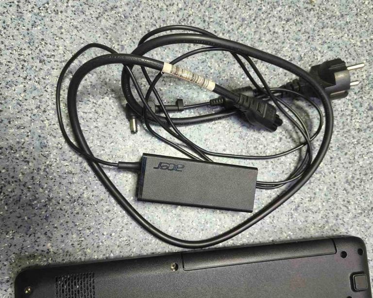 Acer 17/pentium n3710 ddr3/4gb ddr3/hdd *відсутній/ssd 240 gb/*інтегрована Код:01-200783029. Зображення 11