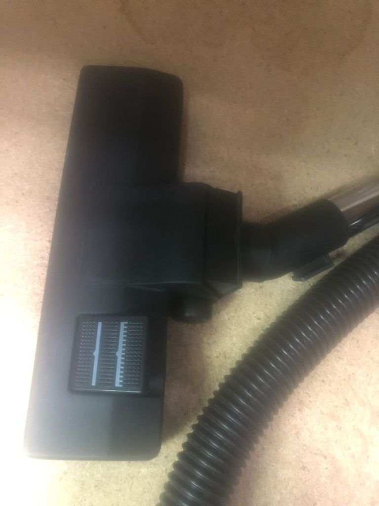 Grunhelm GVC8216R Код:01-200788895. Зображення 5