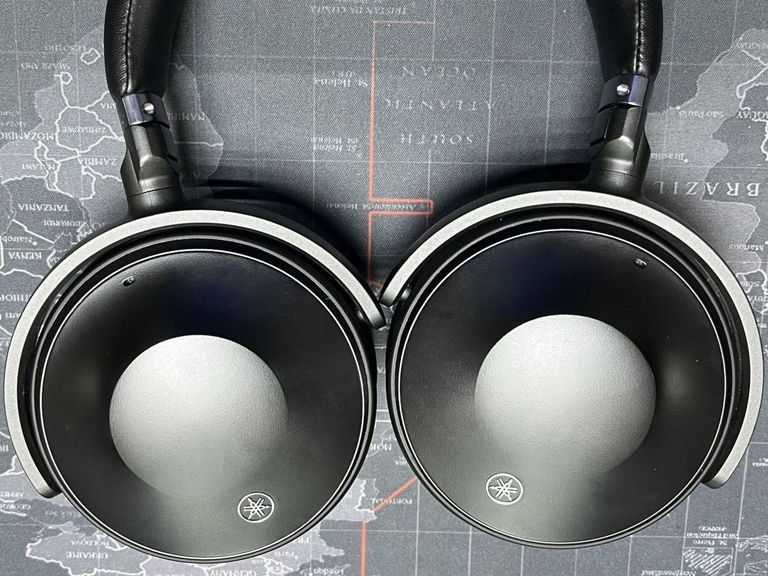 Дешево Yamaha yh-e700a з ломбарду