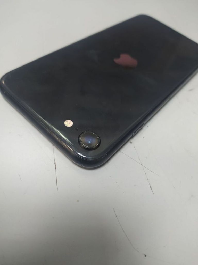 Распродажа Apple iPhone SE 2020 128GB Black Slim Box (MHGT3), продавец Техноскарб
