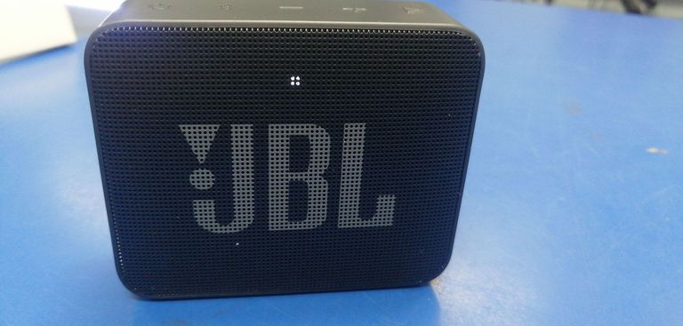 Jbl Go Essential 2 Black (JBLGOES2BLK) Код:01-200795088. Изображение 7