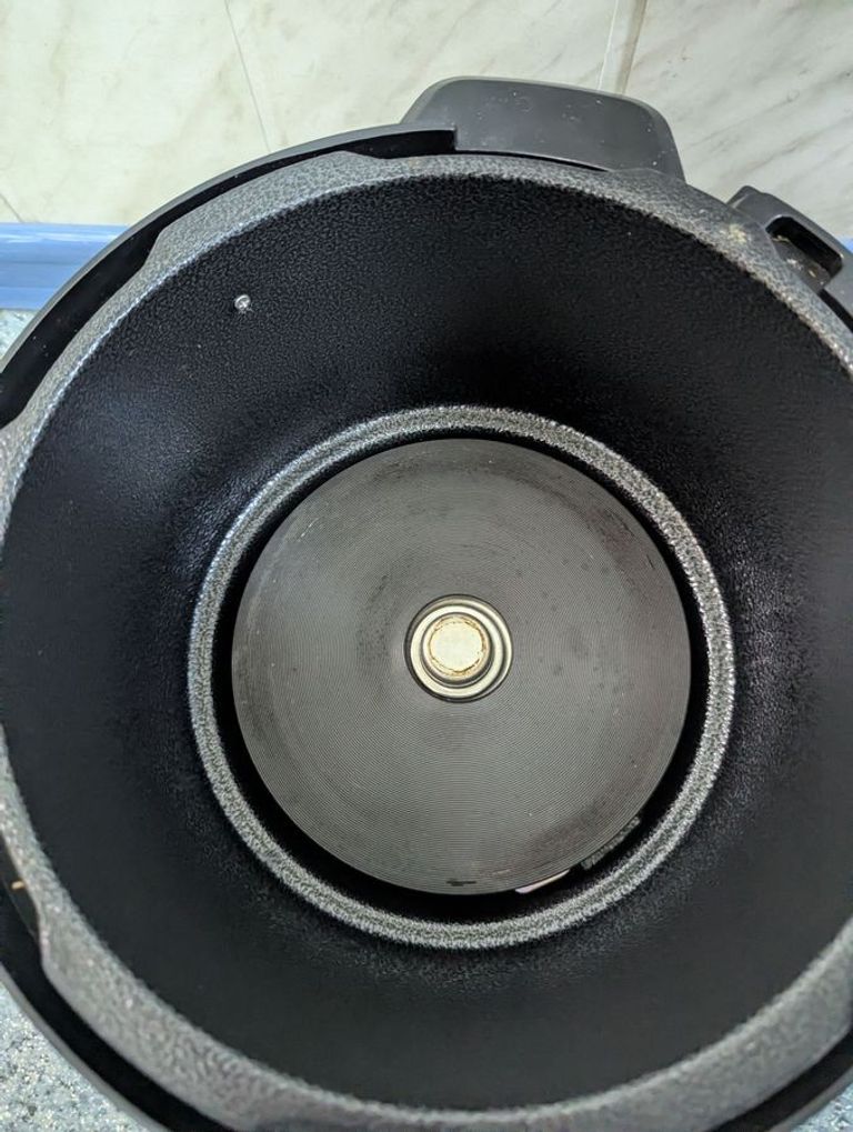 Дешиво Redmond RMC-PM4506 White с ломбарда