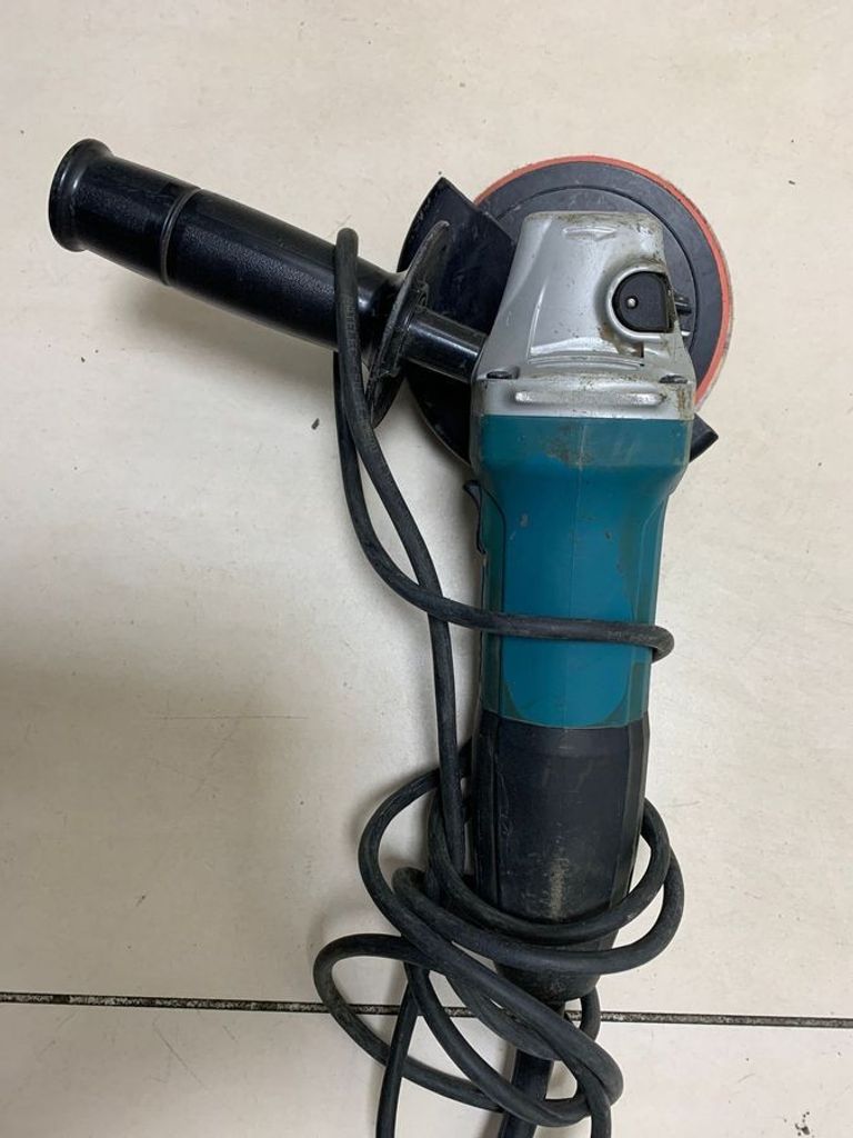 Дешево Makita ga5030 romania з ломбарду