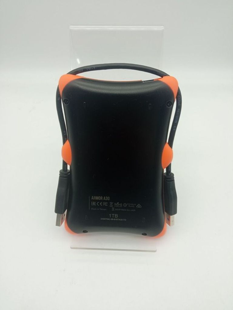 Дешево Silicon power Armor A30 1 TB Black (SP010TBPHDA30S3A) з ломбарду