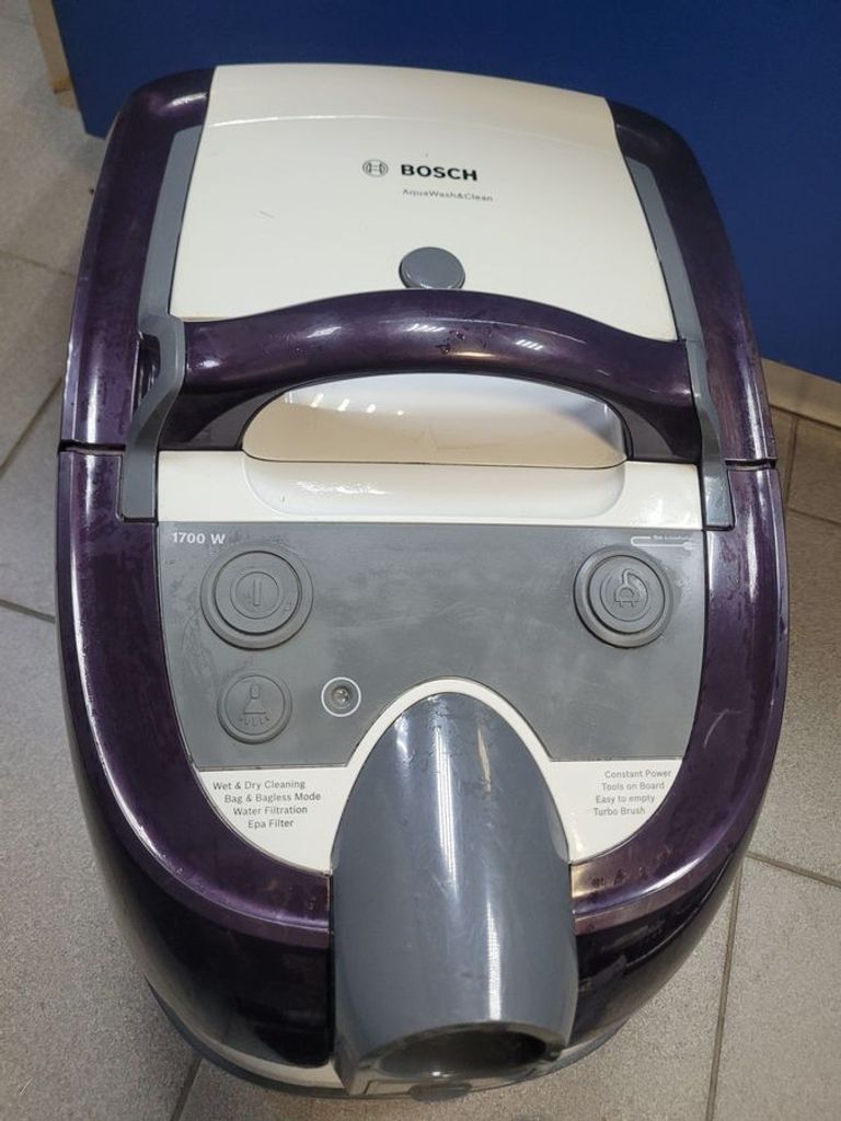 Розпродаж Bosch Serie 4 AquaWash&Clean BWD41740, продавець Техноскарб