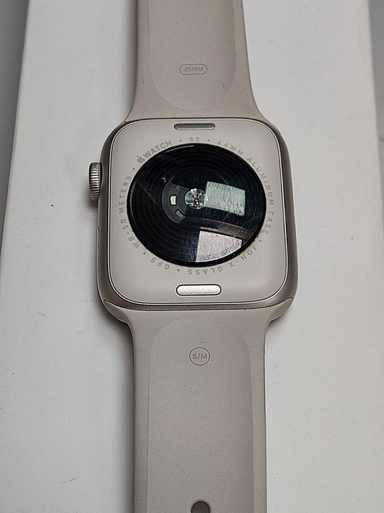 Оголошення Apple watch se 2 gps 44mm aluminium case Б/У