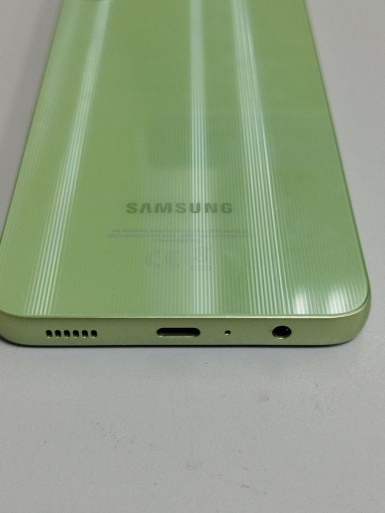 Объявление Samsung galaxy a05 4/64gb Б/У