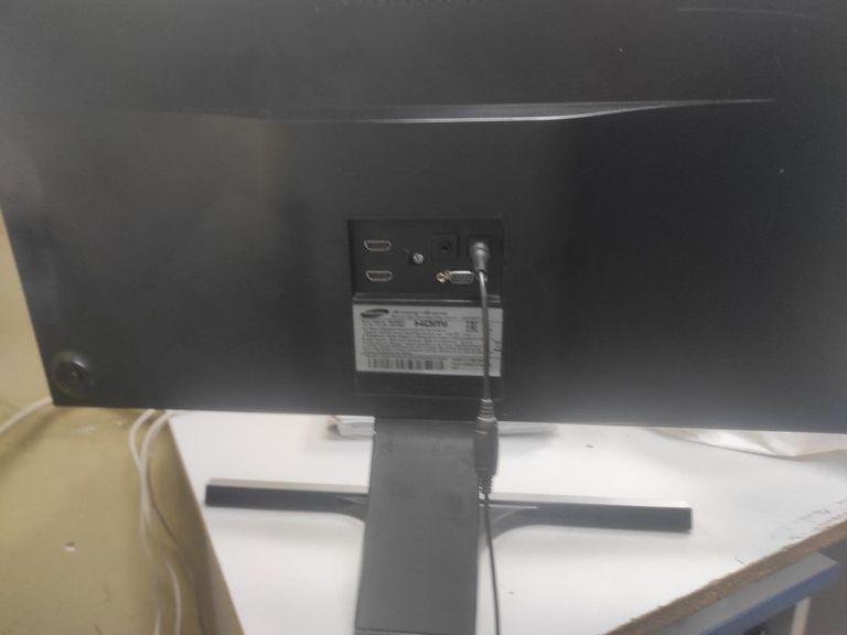 Купить Samsung s24d590pl Б/У