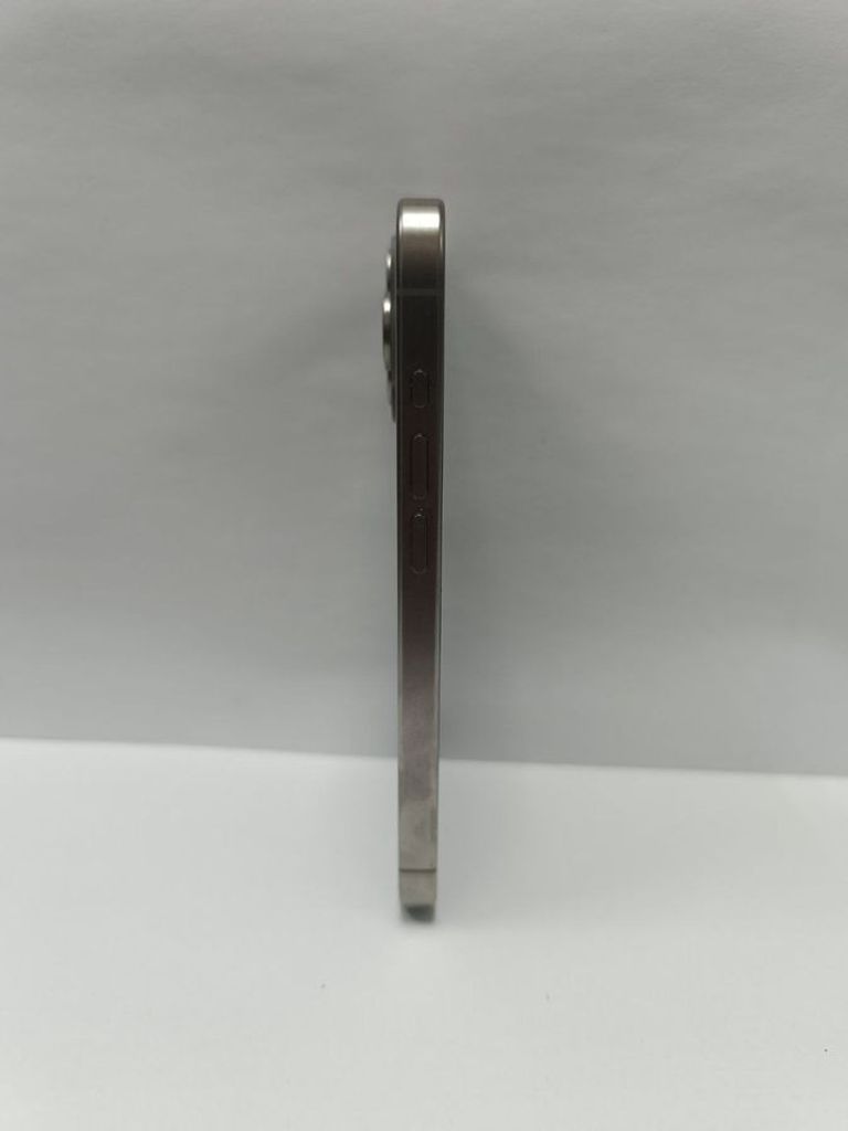 Apple iphone 15 pro 128gb Код:01-200835047. Зображення 9