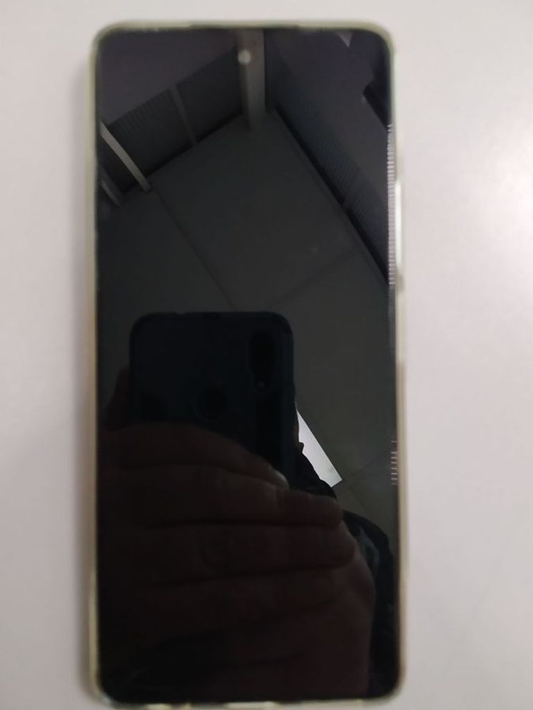 Дешево Infinix hot 50 8/256gb з ломбарду