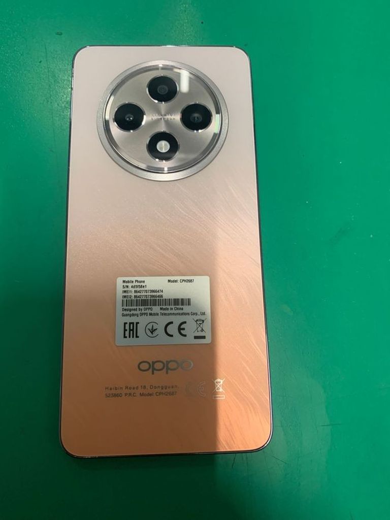 Дешиво Oppo reno 12f 8/512gb cph2687 с ломбарда