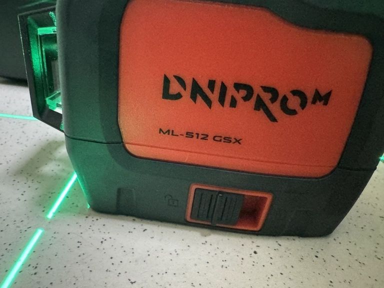 Дешево Dnipro-M ml-512gsx з ломбарду