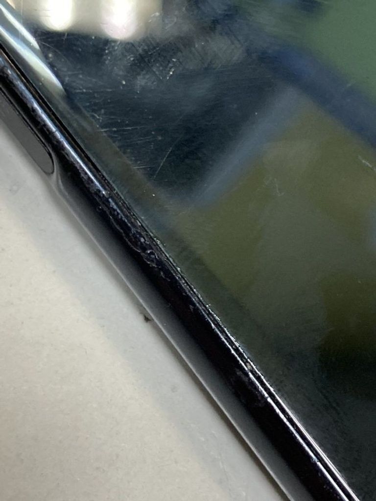 Дешево Sony xperia xz premium g8142 4/64gb з ломбарду