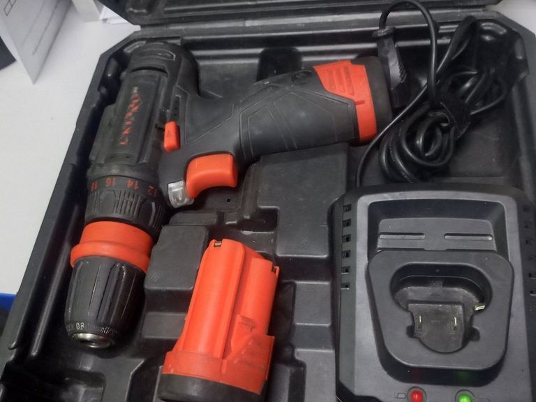 Купити Dnipro-M cd-12qx Б/У