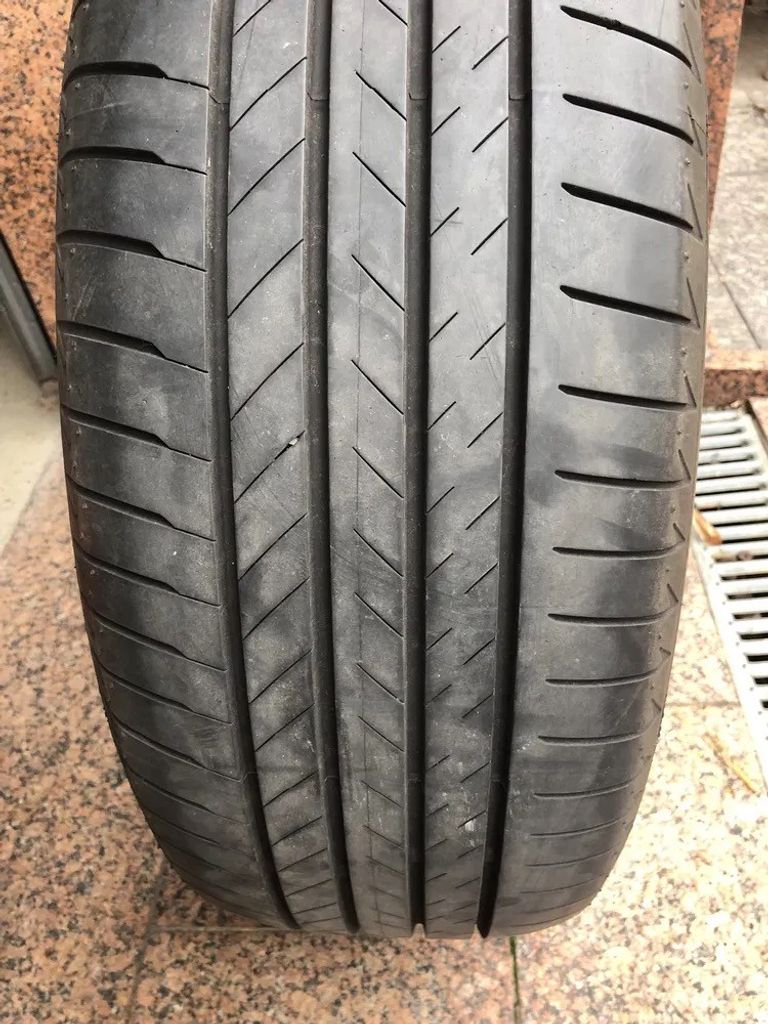 Оголошення Bridgestone Alenza 001 Б/У