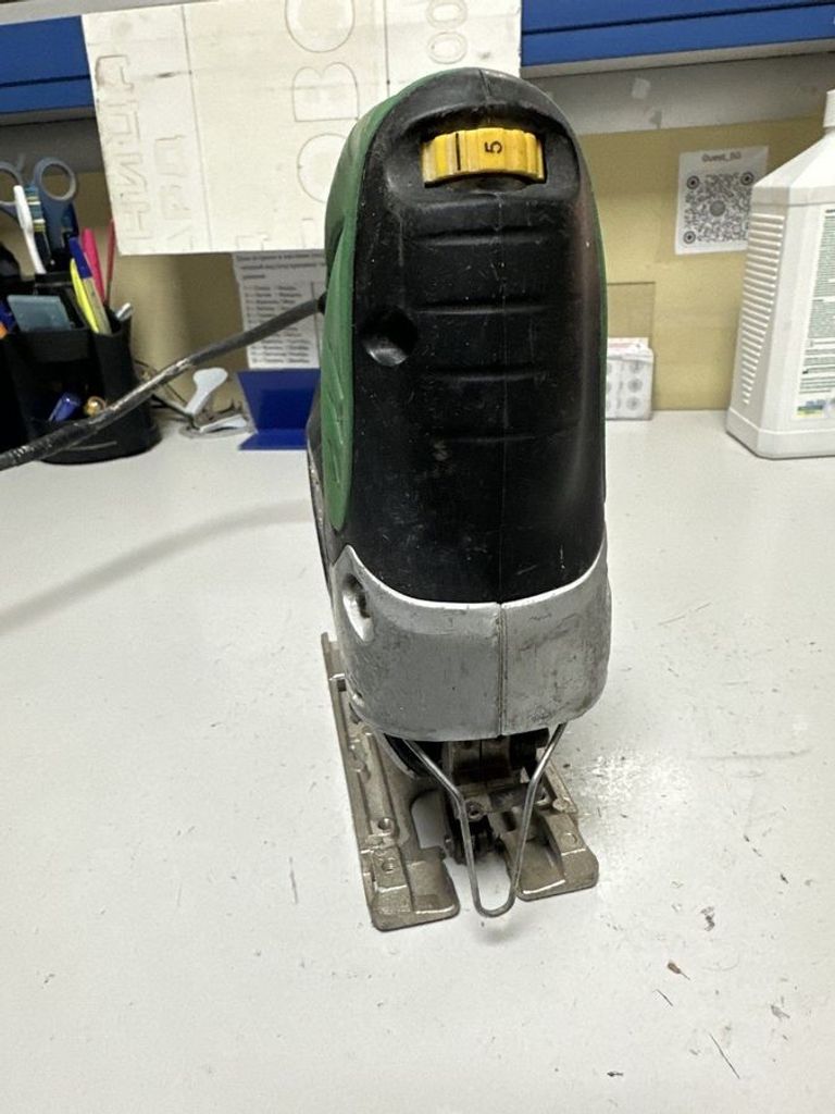 Дешиво Hitachi CJ90VST с ломбарда