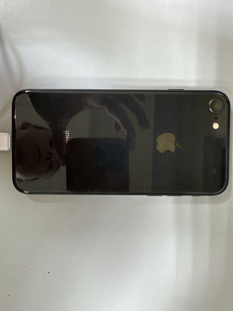 Оголошення Apple iphone 8 64gb Б/У