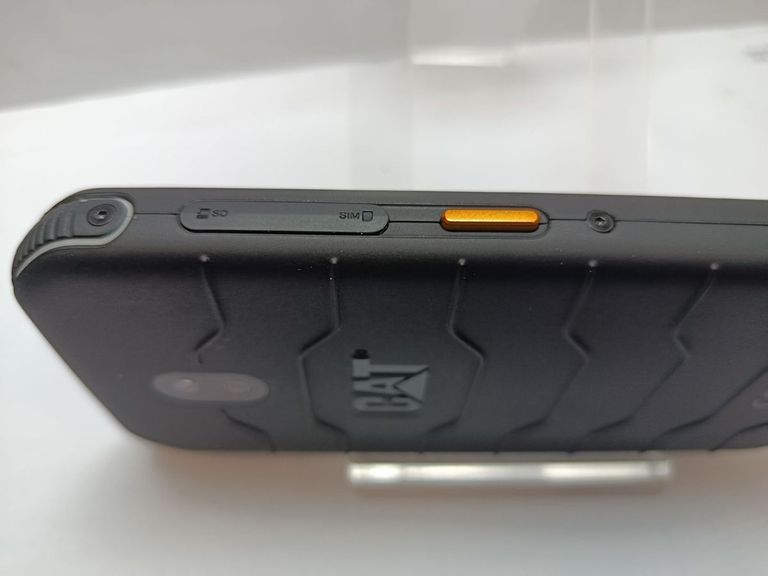 Розпродаж Caterpillar cat s42 h+ 3/32gb, продавець Техноскарб