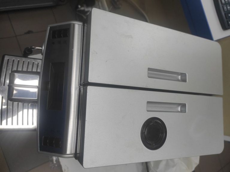 Дешиво Saeco lirika с ломбарда