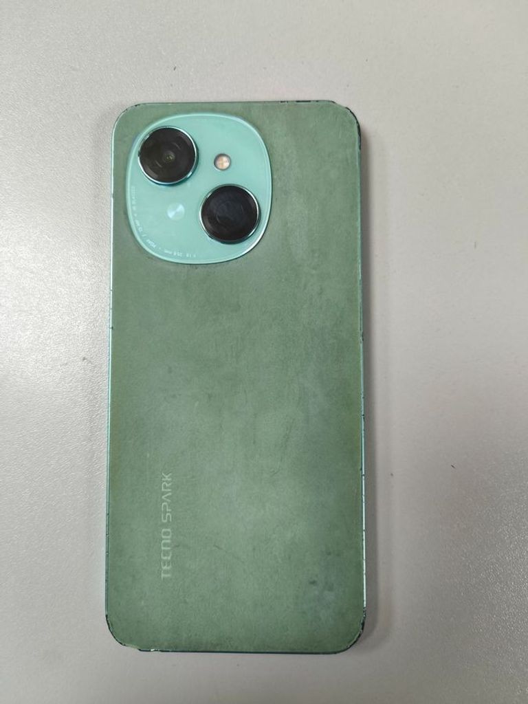 Оголошення Tecno spark go 1 kl4 4/64gb Б/У