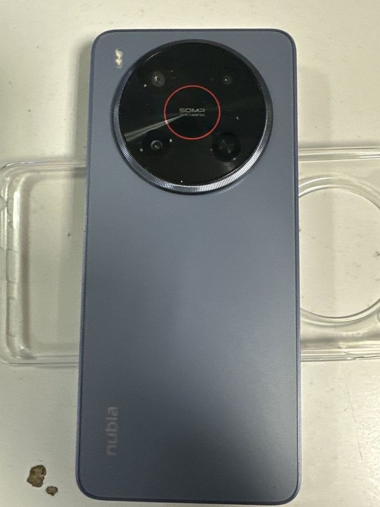 Оголошення Zte Nubia V70 Max 6/128GB Gray Б/У