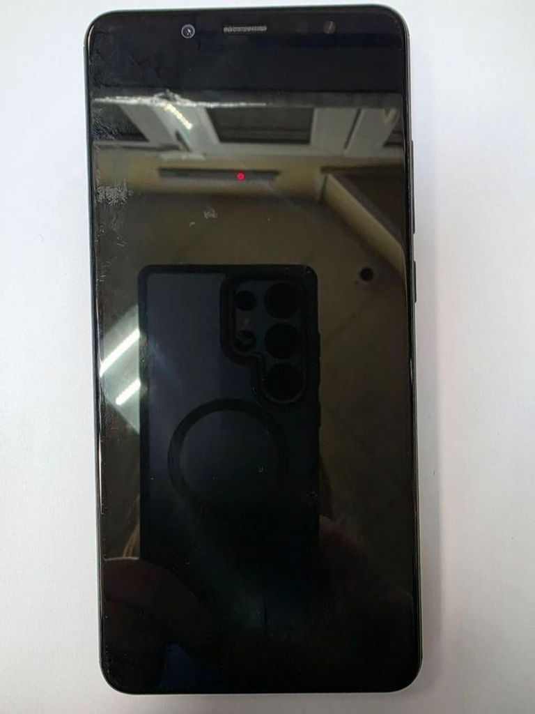 Купити Xiaomi Redmi Note 5 3/32GB Black Б/У