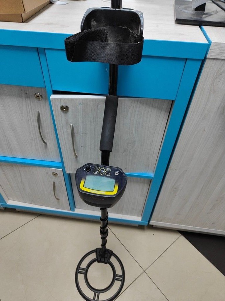 Дешево Treker gc-1032 з ломбарду